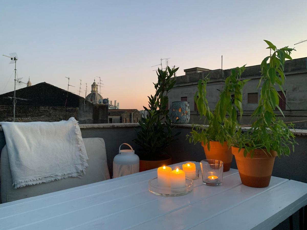 Homestay Rooftop Catánia Buitenkant foto